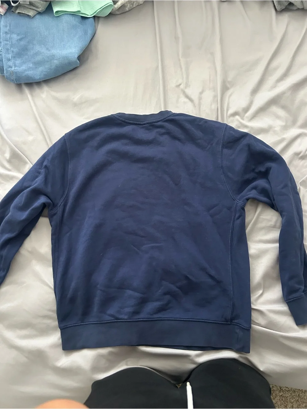 Nike Men’s Navy Blue Crewneck Sweatshirt with White Logo
